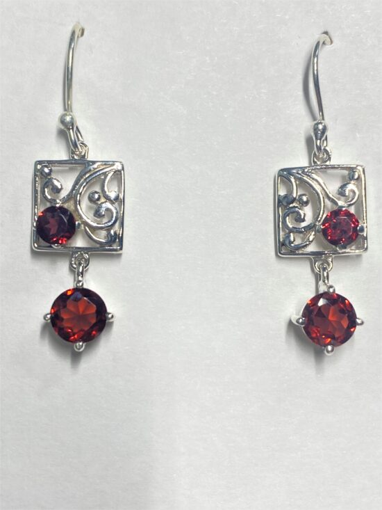 Honor Beauty Earrings