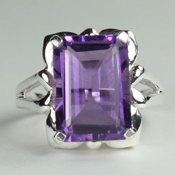 Amethyst Art Ring custom-made wholesale accessories for your boutique or store