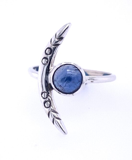 Kyanite La Luna Ring gifts from Earth in wholesale jewelry form